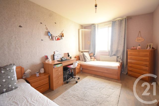 Appartement T3 à vendre - 3 pièces - 85.98 m2 - VICHY - 03 - AUVERGNE - Century 21 Gnt Immobilier