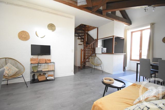 Appartement Duplex à louer - 2 pièces - 39.92 m2 - VICHY - 03 - AUVERGNE - Century 21 Gnt Immobilier