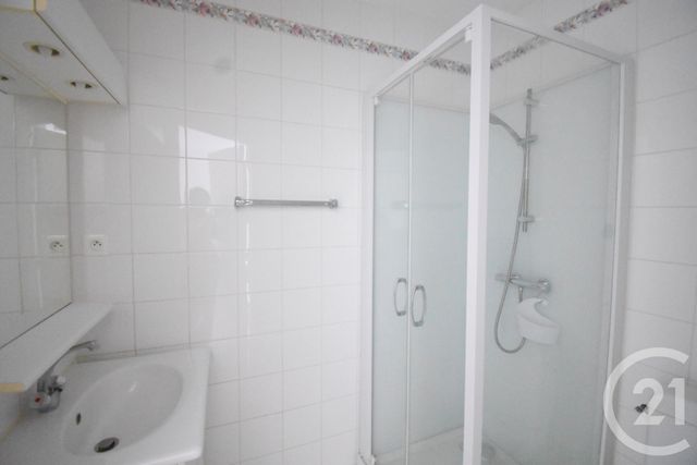 Appartement F1 à louer - 1 pièce - 18.41 m2 - VICHY - 03 - AUVERGNE - Century 21 Gnt Immobilier