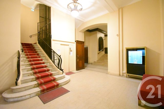 Appartement F1 à louer - 1 pièce - 18.41 m2 - VICHY - 03 - AUVERGNE - Century 21 Gnt Immobilier