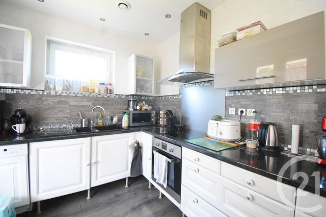 maison à vendre - 5 pièces - 122.0 m2 - ST REMY EN ROLLAT - 03 - AUVERGNE - Century 21 Gnt Immobilier