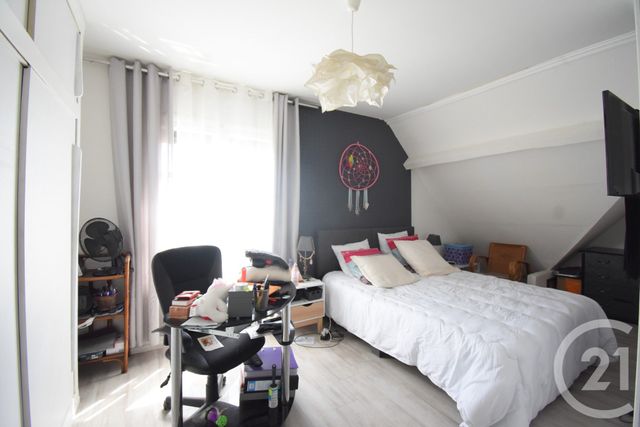 maison à vendre - 5 pièces - 122.0 m2 - ST REMY EN ROLLAT - 03 - AUVERGNE - Century 21 Gnt Immobilier