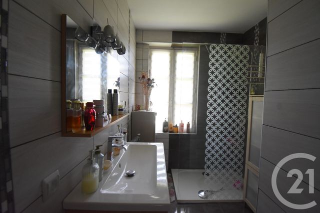 maison à vendre - 5 pièces - 122.0 m2 - ST REMY EN ROLLAT - 03 - AUVERGNE - Century 21 Gnt Immobilier