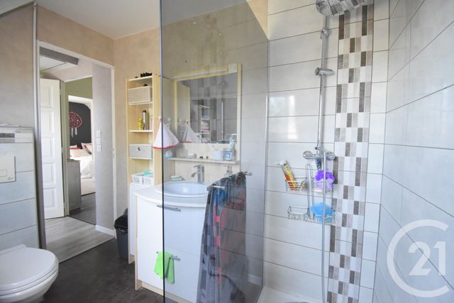 maison à vendre - 5 pièces - 122.0 m2 - ST REMY EN ROLLAT - 03 - AUVERGNE - Century 21 Gnt Immobilier