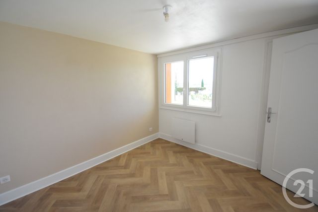 maison à louer - 4 pièces - 90.59 m2 - ABREST - 03 - AUVERGNE - Century 21 Gnt Immobilier