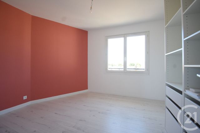 Appartement F3 à louer - 3 pièces - 68.54 m2 - VICHY - 03 - AUVERGNE - Century 21 Gnt Immobilier