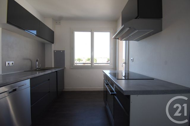 Appartement F3 à louer - 3 pièces - 68.54 m2 - VICHY - 03 - AUVERGNE - Century 21 Gnt Immobilier