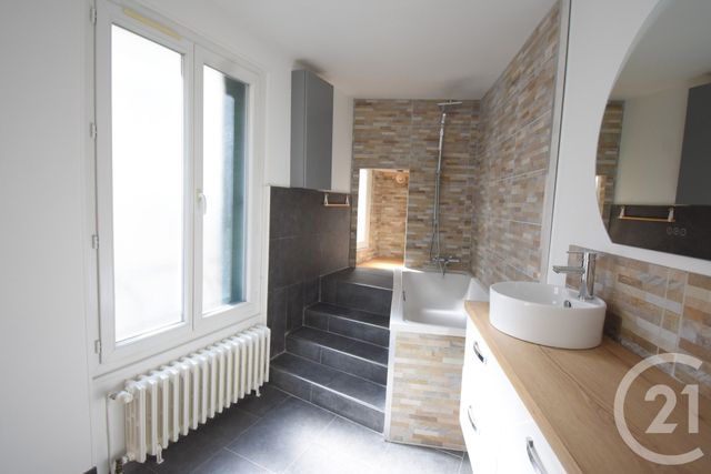 maison à vendre - 2 pièces - 43.85 m2 - VICHY - 03 - AUVERGNE - Century 21 Gnt Immobilier