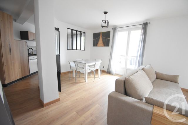 Appartement F2 à louer - 2 pièces - 57.88 m2 - VICHY - 03 - AUVERGNE - Century 21 Gnt Immobilier