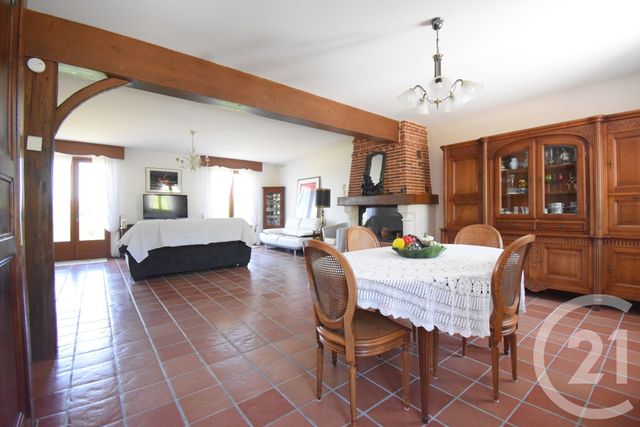 maison à vendre - 5 pièces - 206.15 m2 - CREUZIER LE VIEUX - 03 - AUVERGNE - Century 21 Gnt Immobilier