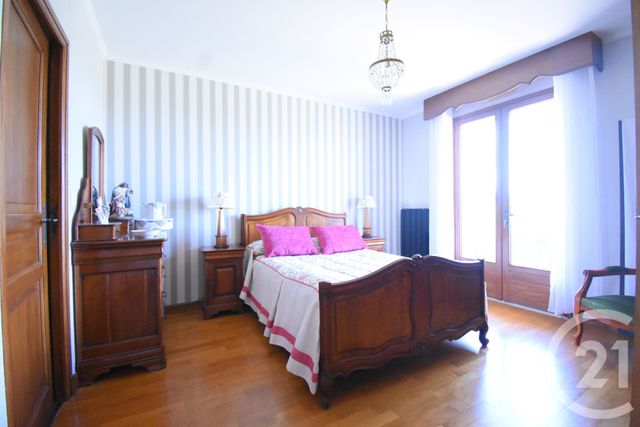 maison à vendre - 5 pièces - 206.15 m2 - CREUZIER LE VIEUX - 03 - AUVERGNE - Century 21 Gnt Immobilier