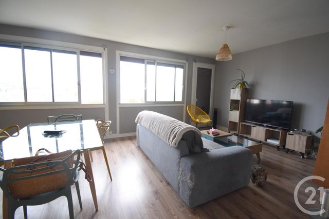 Appartement F3 à louer - 3 pièces - 69.3 m2 - VICHY - 03 - AUVERGNE - Century 21 Gnt Immobilier