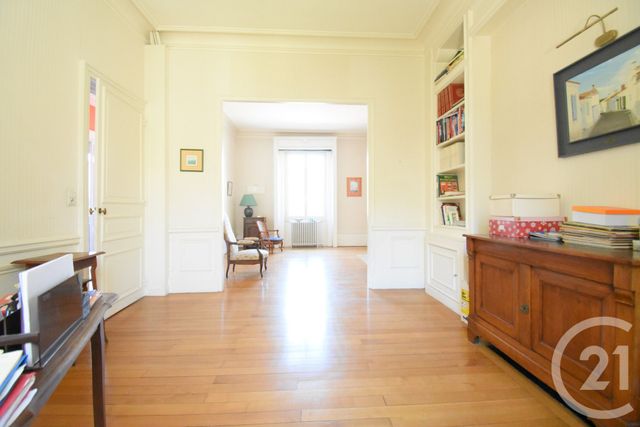 maison à vendre - 8 pièces - 234.93 m2 - VICHY - 03 - AUVERGNE - Century 21 Gnt Immobilier