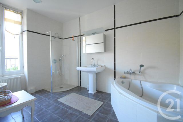 maison à vendre - 8 pièces - 234.93 m2 - VICHY - 03 - AUVERGNE - Century 21 Gnt Immobilier