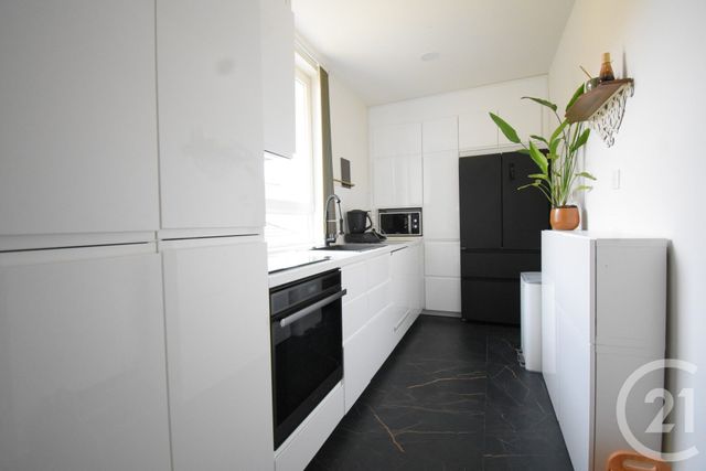Appartement T7 à vendre - 7 pièces - 171.84 m2 - VICHY - 03 - AUVERGNE - Century 21 Gnt Immobilier