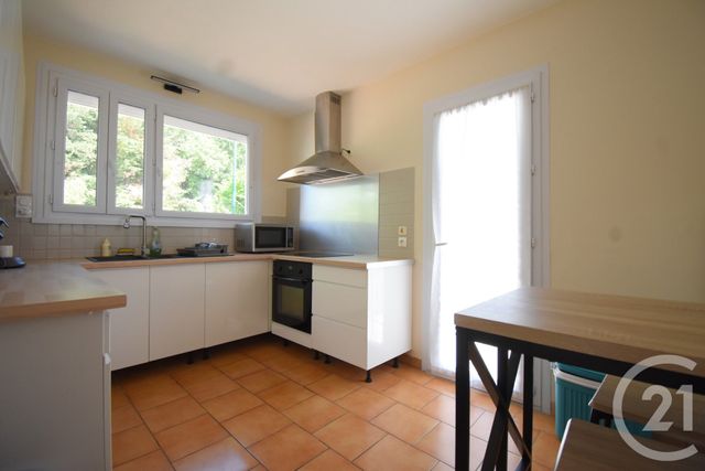 maison à vendre - 5 pièces - 137.51 m2 - CREUZIER LE VIEUX - 03 - AUVERGNE - Century 21 Gnt Immobilier