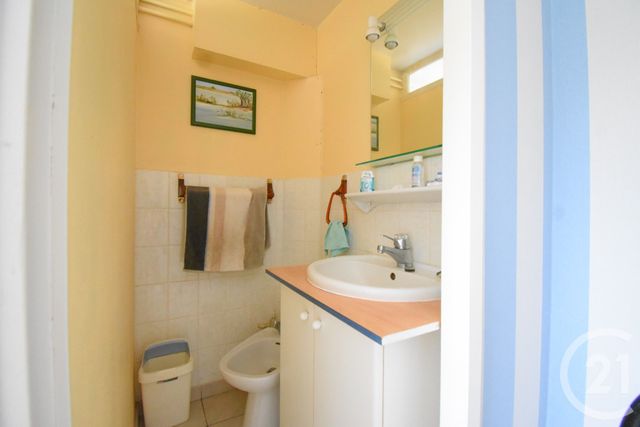 maison à vendre - 5 pièces - 137.51 m2 - CREUZIER LE VIEUX - 03 - AUVERGNE - Century 21 Gnt Immobilier