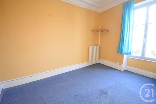 Appartement T5 à vendre - 5 pièces - 102.41 m2 - VICHY - 03 - AUVERGNE - Century 21 Gnt Immobilier