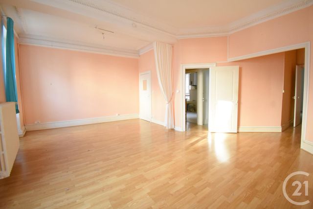 Appartement T5 à vendre - 5 pièces - 102.41 m2 - VICHY - 03 - AUVERGNE - Century 21 Gnt Immobilier