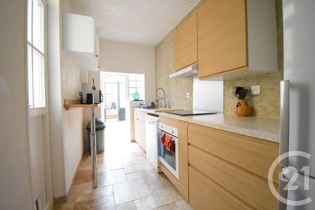 Appartement F3 à louer - 3 pièces - 104.79 m2 - VICHY - 03 - AUVERGNE - Century 21 Gnt Immobilier