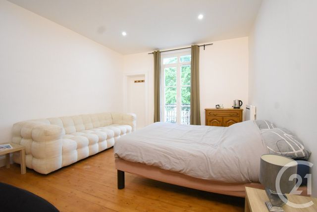 Appartement F3 à louer - 3 pièces - 104.79 m2 - VICHY - 03 - AUVERGNE - Century 21 Gnt Immobilier