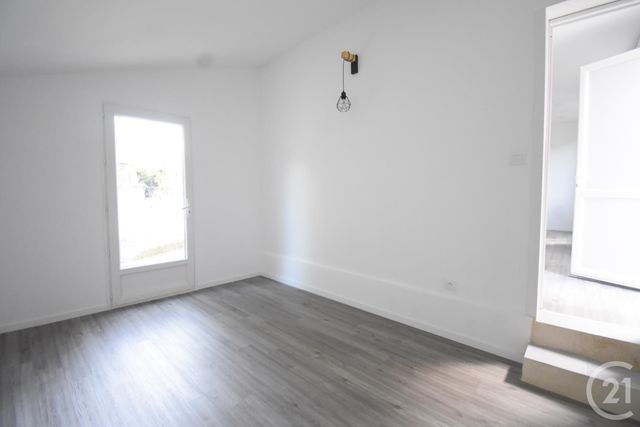 maison à louer - 3 pièces - 51.43 m2 - VICHY - 03 - AUVERGNE - Century 21 Gnt Immobilier
