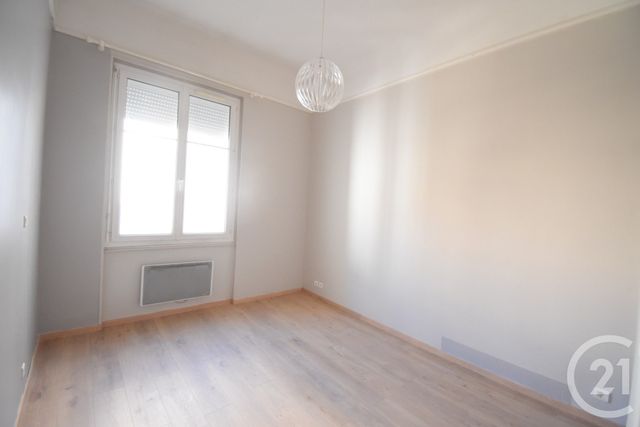 Appartement F2 à louer - 2 pièces - 33.06 m2 - VICHY - 03 - AUVERGNE - Century 21 Gnt Immobilier