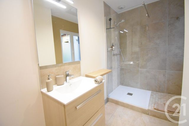 Appartement T1 à louer - 1 pièce - 21.14 m2 - VICHY - 03 - AUVERGNE - Century 21 Gnt Immobilier