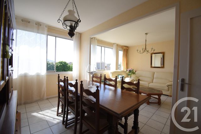 Appartement F3 à vendre - 3 pièces - 68.03 m2 - VICHY - 03 - AUVERGNE - Century 21 Gnt Immobilier