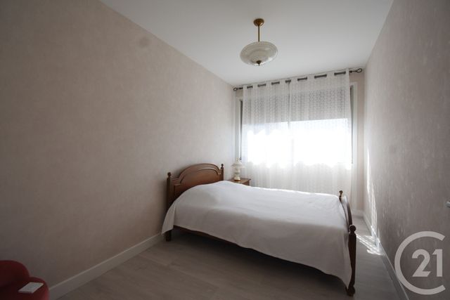 Appartement F3 à vendre - 3 pièces - 68.03 m2 - VICHY - 03 - AUVERGNE - Century 21 Gnt Immobilier