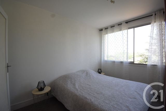 Appartement F3 à vendre - 3 pièces - 68.03 m2 - VICHY - 03 - AUVERGNE - Century 21 Gnt Immobilier