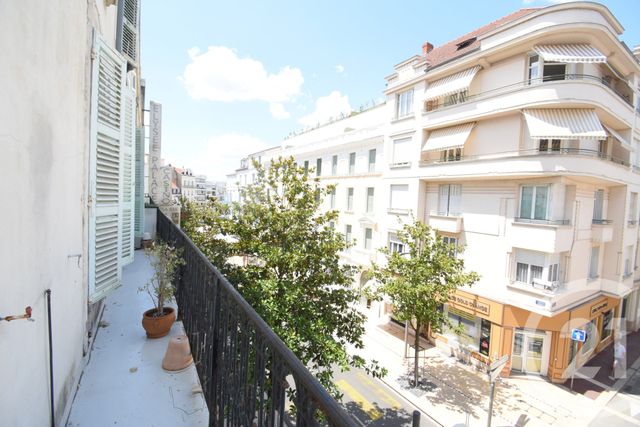 Appartement F3 à louer - 3 pièces - 108.04 m2 - VICHY - 03 - AUVERGNE - Century 21 Gnt Immobilier