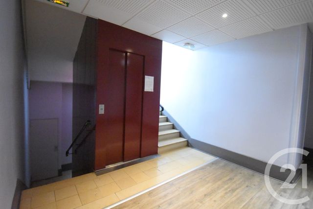 Appartement F3 à louer - 3 pièces - 108.04 m2 - VICHY - 03 - AUVERGNE - Century 21 Gnt Immobilier