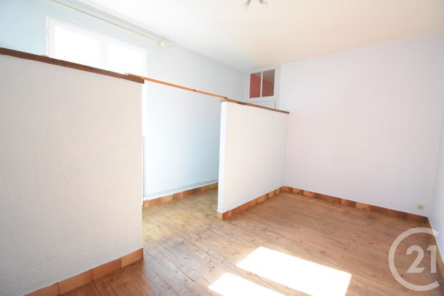 Appartement F3 à louer - 3 pièces - 71.08 m2 - VICHY - 03 - AUVERGNE - Century 21 Gnt Immobilier