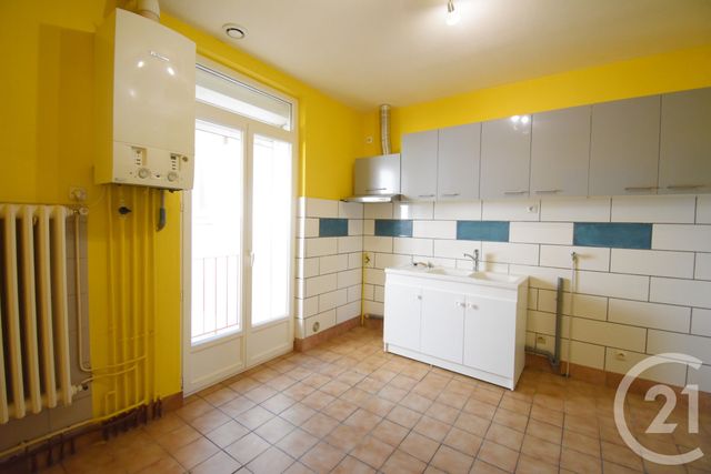 Appartement F3 à louer - 3 pièces - 71.08 m2 - VICHY - 03 - AUVERGNE - Century 21 Gnt Immobilier