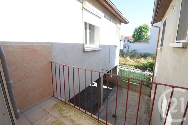 Appartement F3 à louer - 3 pièces - 71.08 m2 - VICHY - 03 - AUVERGNE - Century 21 Gnt Immobilier