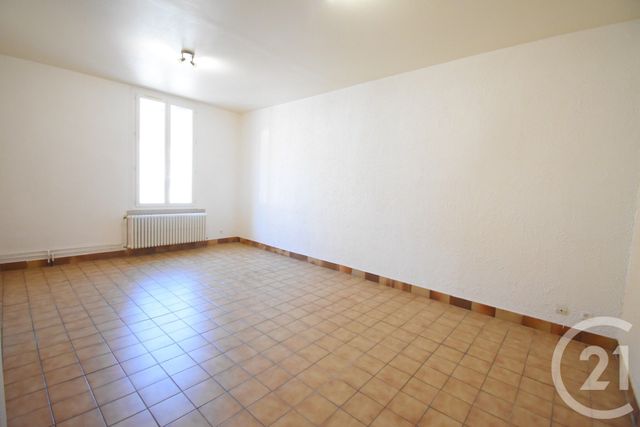 Appartement F3 à louer - 3 pièces - 71.08 m2 - VICHY - 03 - AUVERGNE - Century 21 Gnt Immobilier