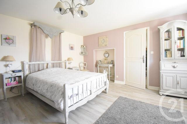 maison à vendre - 5 pièces - 158.61 m2 - VENDAT - 03 - AUVERGNE - Century 21 Gnt Immobilier