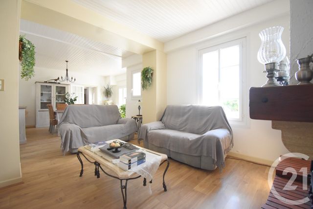 maison à vendre - 5 pièces - 158.61 m2 - VENDAT - 03 - AUVERGNE - Century 21 Gnt Immobilier