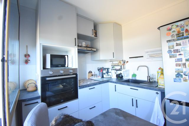 Appartement à vendre - 3 pièces - 67.15 m2 - VICHY - 03 - AUVERGNE - Century 21 Gnt Immobilier