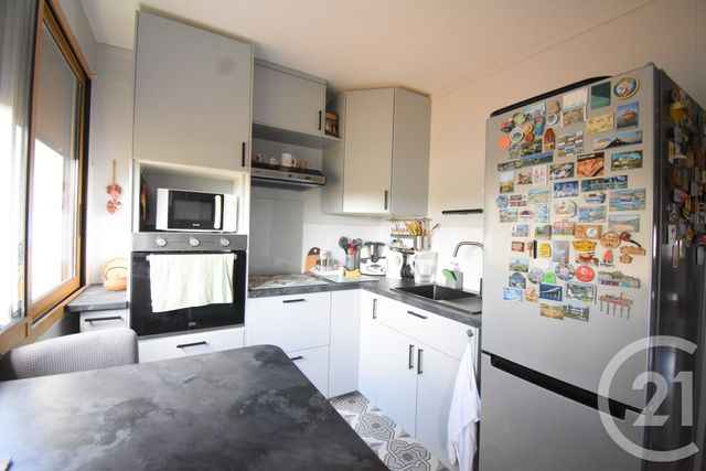 Appartement à vendre - 3 pièces - 67.15 m2 - VICHY - 03 - AUVERGNE - Century 21 Gnt Immobilier
