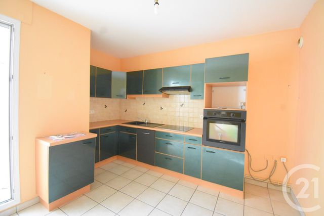 Appartement F3 à vendre - 3 pièces - 78.17 m2 - VICHY - 03 - AUVERGNE - Century 21 Gnt Immobilier