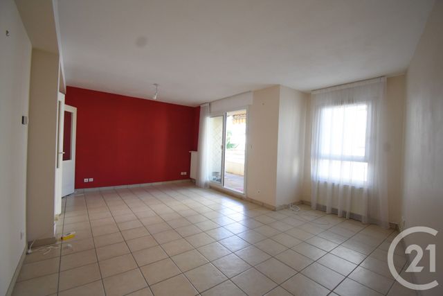Appartement F3 à vendre - 3 pièces - 78.17 m2 - VICHY - 03 - AUVERGNE - Century 21 Gnt Immobilier