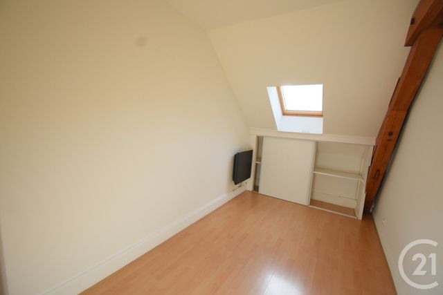 maison à louer - 3 pièces - 120.68 m2 - VICHY - 03 - AUVERGNE - Century 21 Gnt Immobilier
