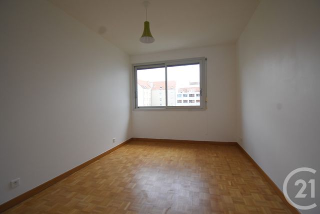 Appartement T3 à vendre - 3 pièces - 68.85 m2 - VICHY - 03 - AUVERGNE - Century 21 Gnt Immobilier