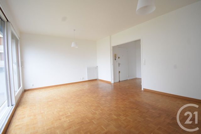 Appartement T3 à vendre - 3 pièces - 68.85 m2 - VICHY - 03 - AUVERGNE - Century 21 Gnt Immobilier