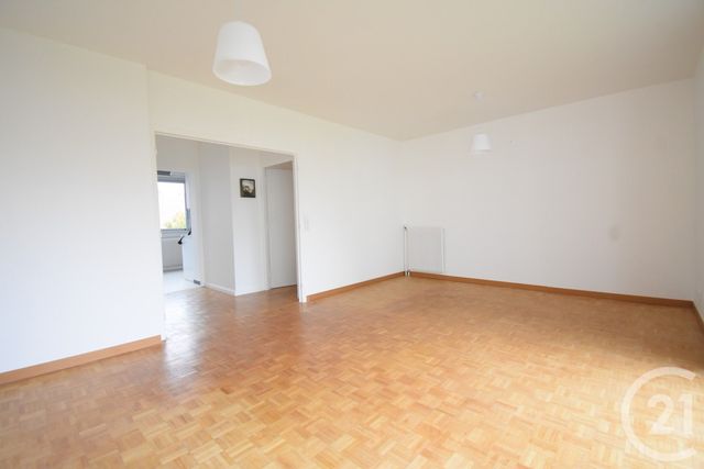 Appartement T3 à vendre - 3 pièces - 68.85 m2 - VICHY - 03 - AUVERGNE - Century 21 Gnt Immobilier