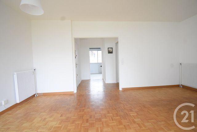 Appartement T3 à vendre - 3 pièces - 68.85 m2 - VICHY - 03 - AUVERGNE - Century 21 Gnt Immobilier