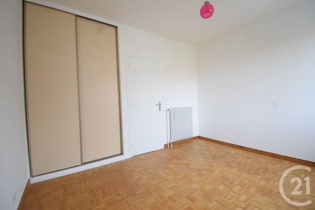 Appartement T3 à vendre - 3 pièces - 68.85 m2 - VICHY - 03 - AUVERGNE - Century 21 Gnt Immobilier