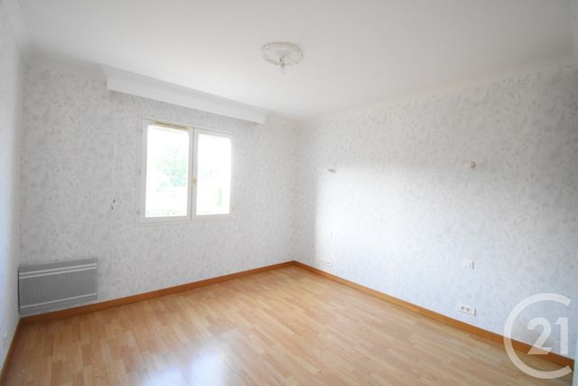 maison à louer - 4 pièces - 122.2 m2 - BELLERIVE SUR ALLIER - 03 - AUVERGNE - Century 21 Gnt Immobilier